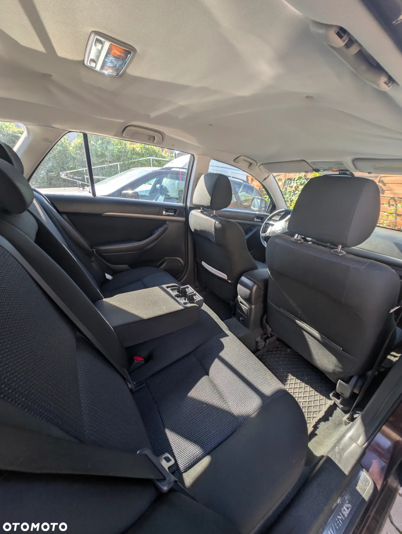 Toyota Avensis 2.0 VVT-i Combi Edition - 5
