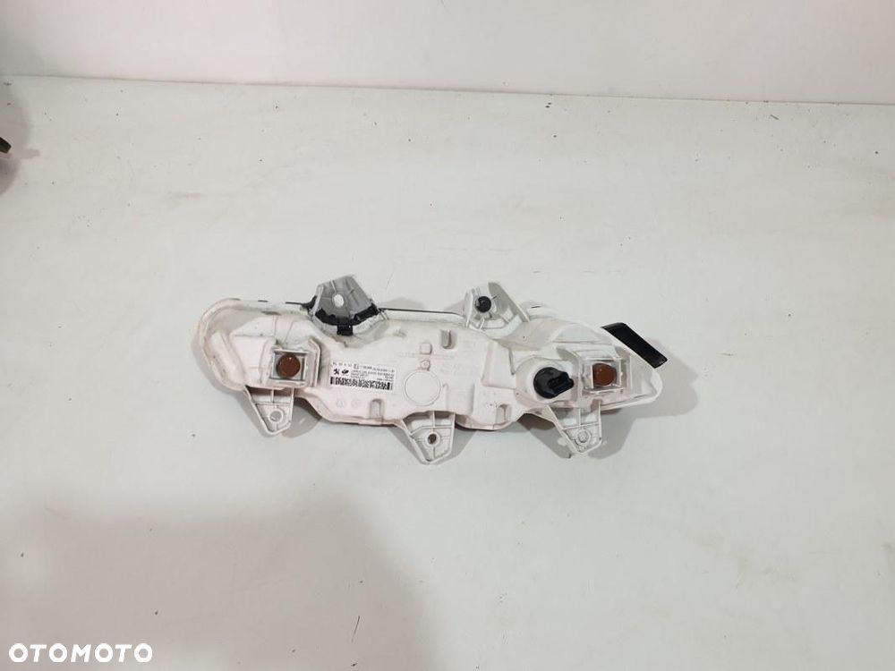 PEUGEOT 208 II 2 LAMPA DRL LED PRAWY JAZDY DZIENNEJ  9824241280 ORYGINAŁ - 3