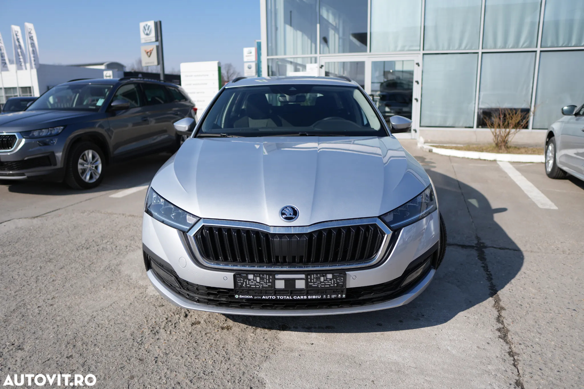 Skoda Octavia Combi 2.0 TDI DSG Style - 11