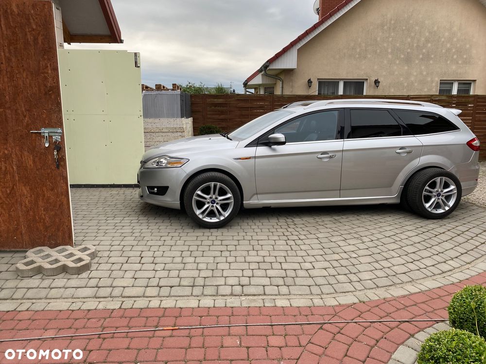 Ford Mondeo 2.5 Titanium S - 20