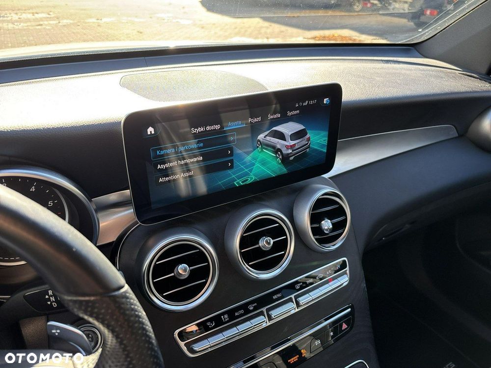 Mercedes-Benz GLC 200 d 4-Matic - 24