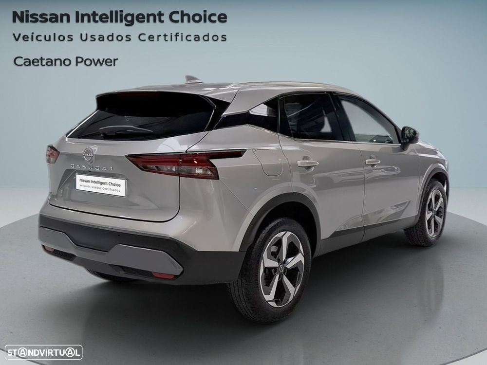 Nissan Qashqai 1.3 DIG-T N-Connecta LED+SKY Xtronic - 15