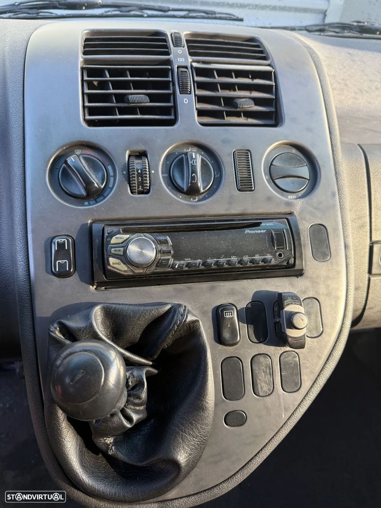 Mercedes-Benz Vito - 15
