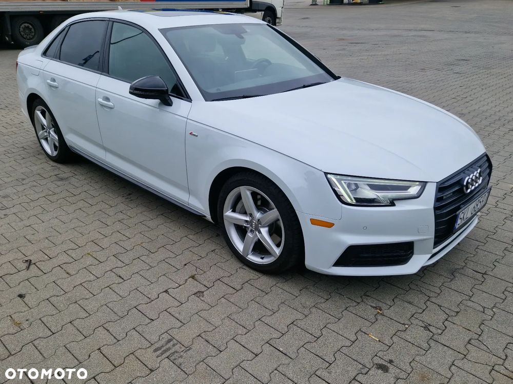 Audi A4 Limousine