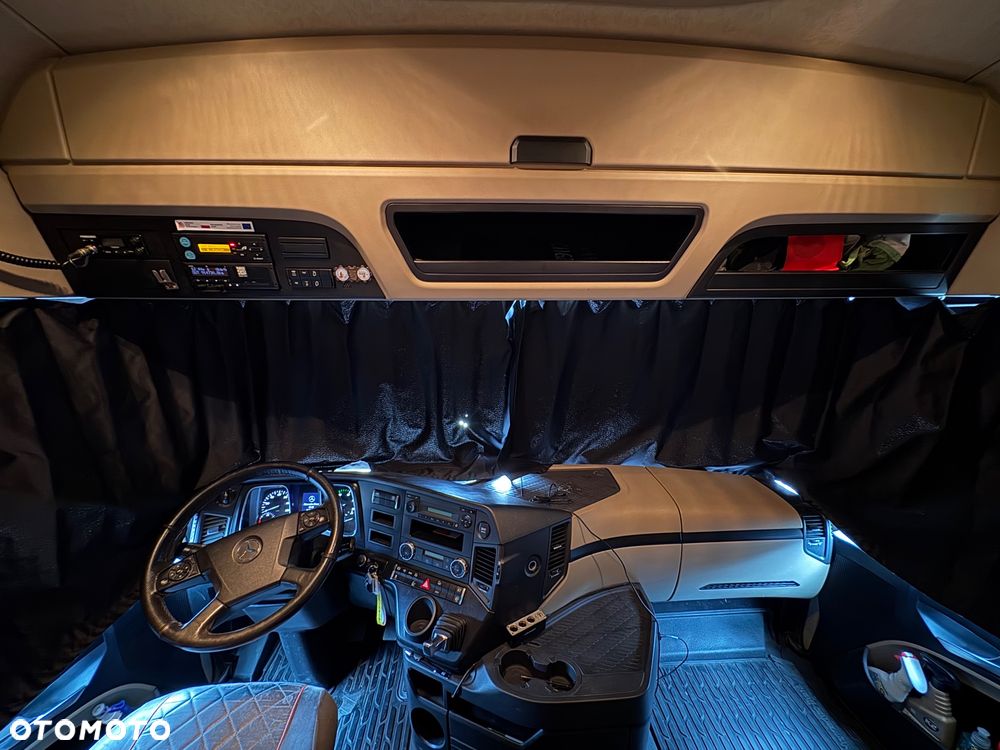Mercedes-Benz Actros 1845 - 4