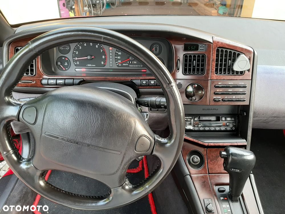 Subaru SVX - 12