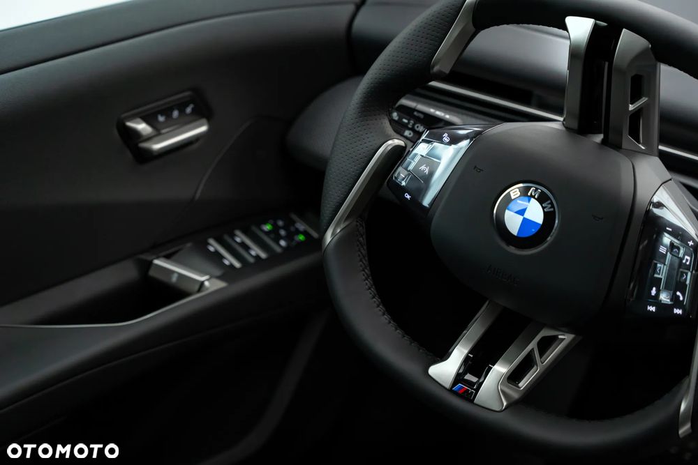 BMW iX3 - 38