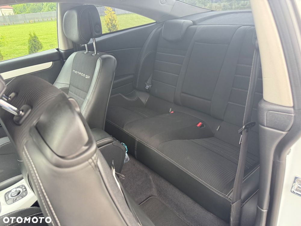 Renault Laguna 2.0 dCi Monaco GP ESM - 10