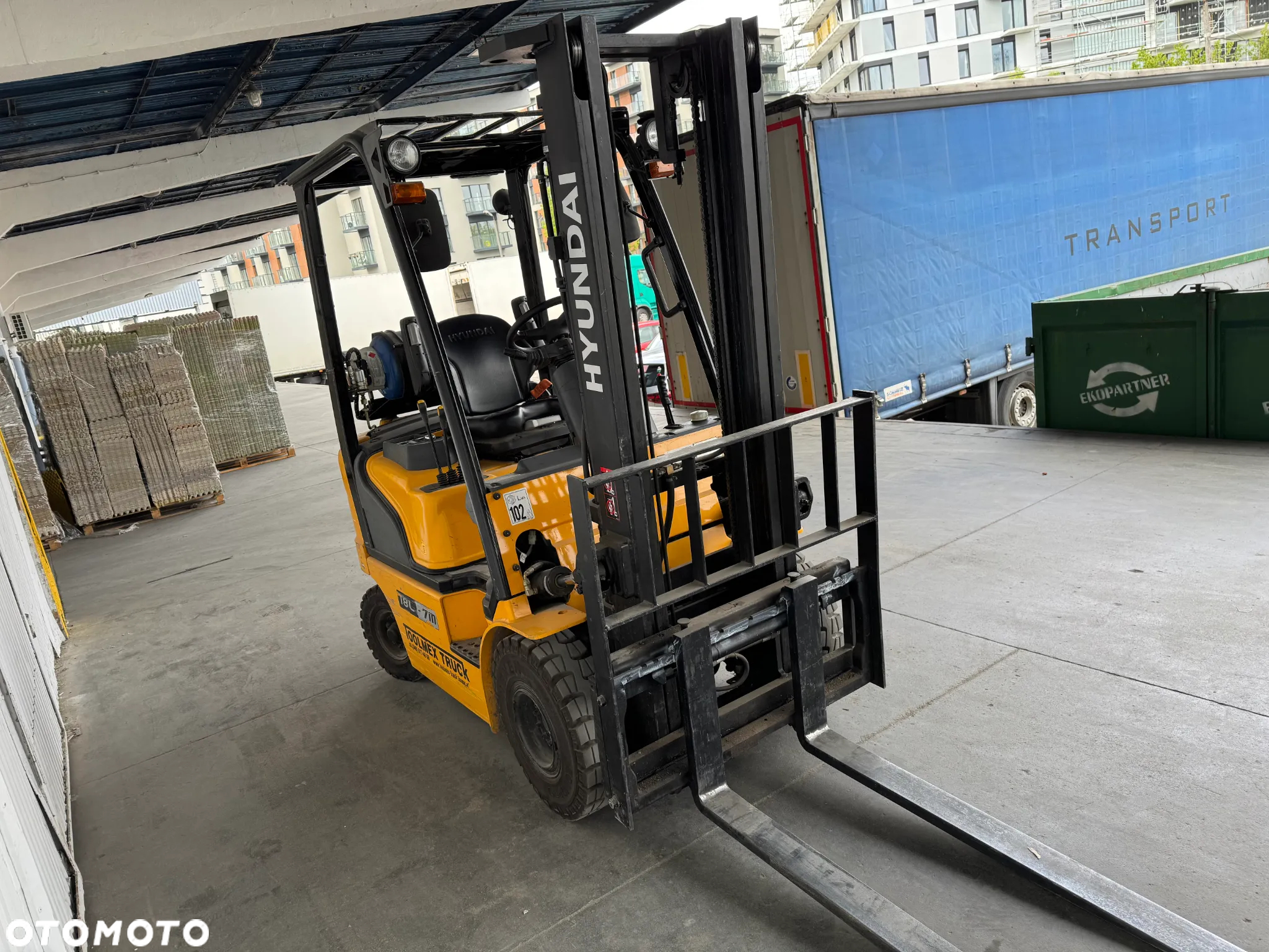 Hyundai 18L-7M - 9