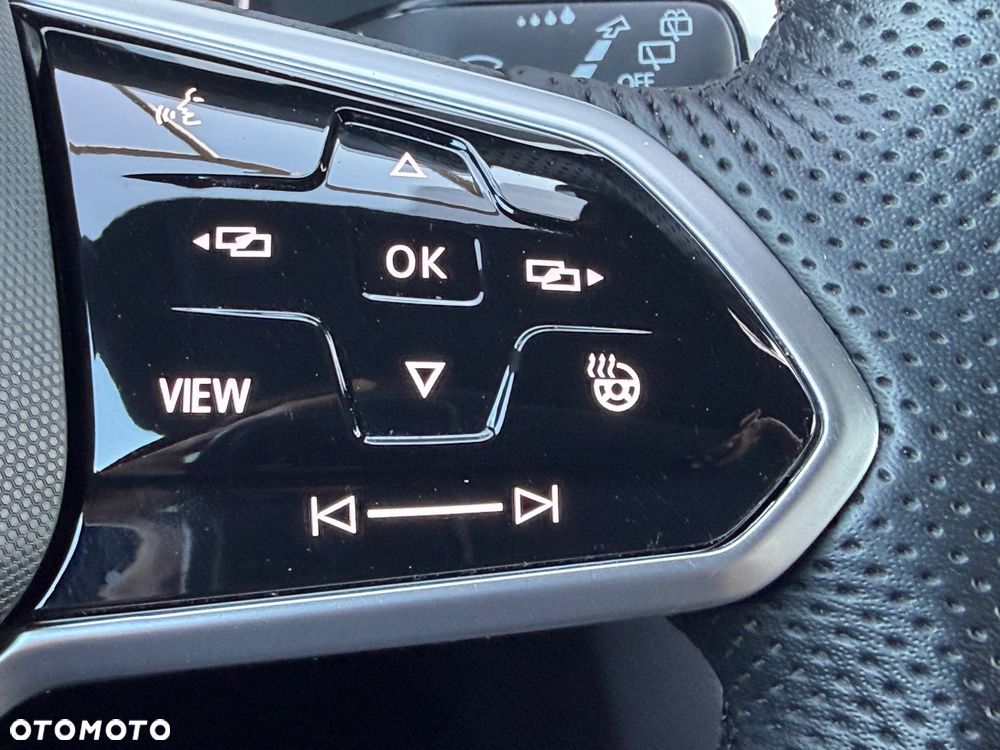 Volkswagen Arteon 2.0 TDI R-Line DSG - 40