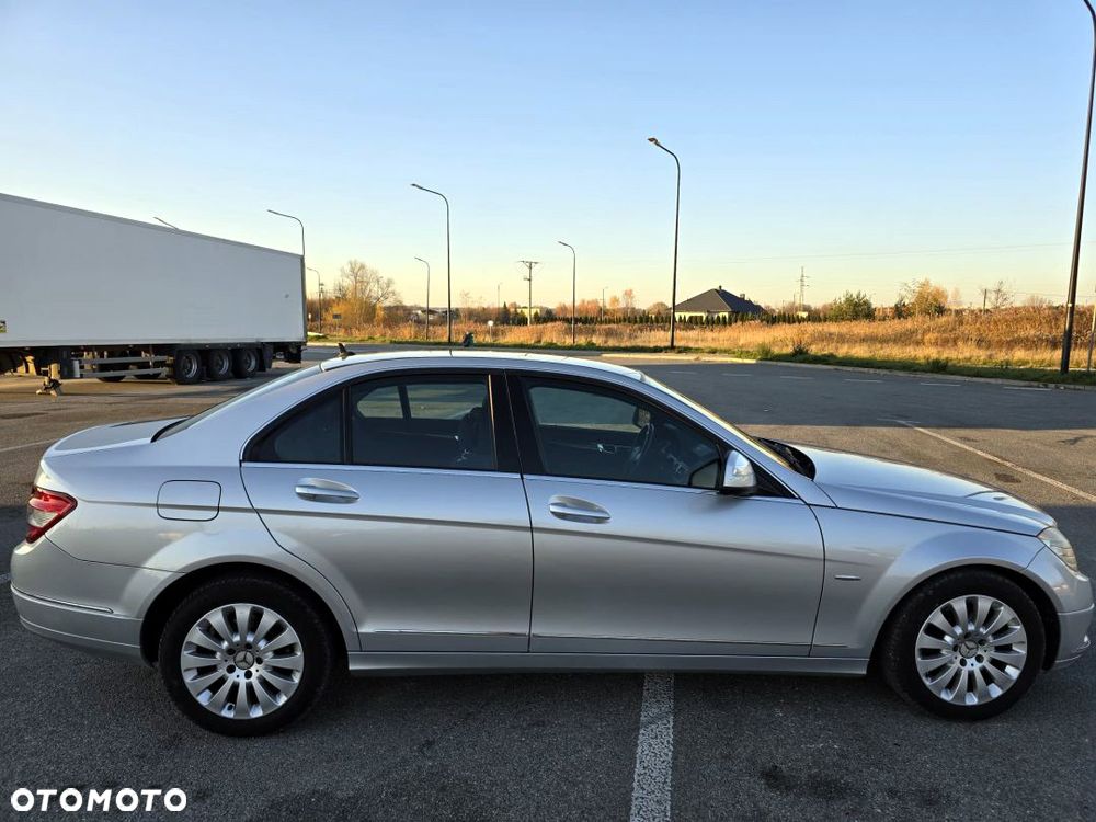 Mercedes-Benz Klasa C 180 Kompressor Avantgarde - 36