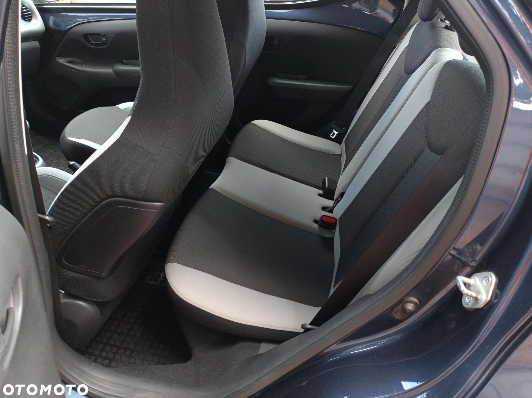 Toyota Aygo - 15