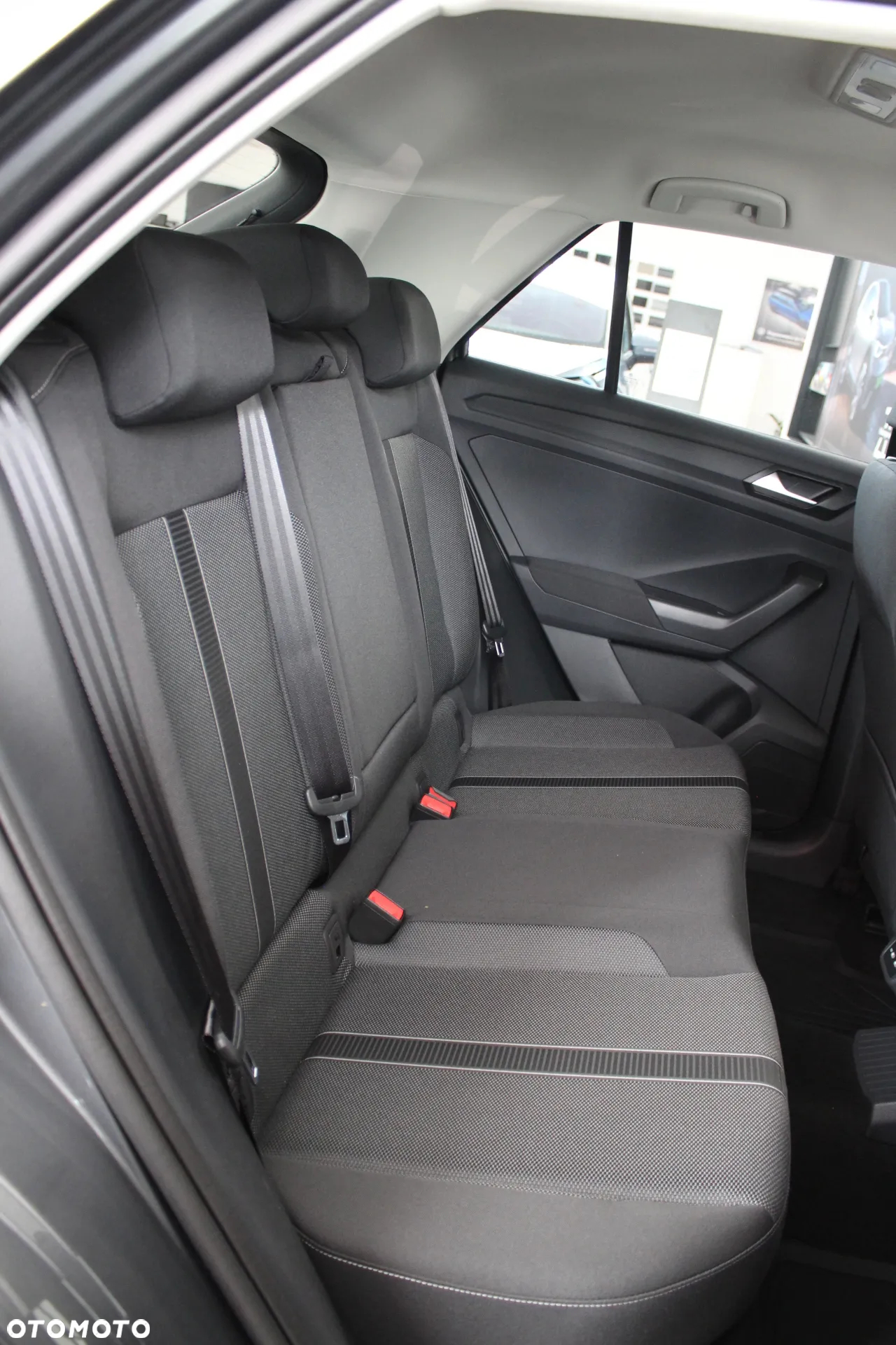 Volkswagen T-Roc 1.5 TSI Special Edition - 7