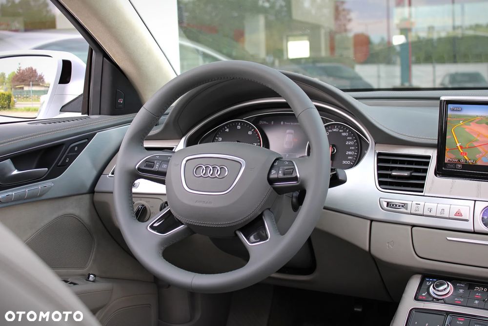 Audi A8 4.0 TFSI cylinder on demand quattro tiptronic - 23