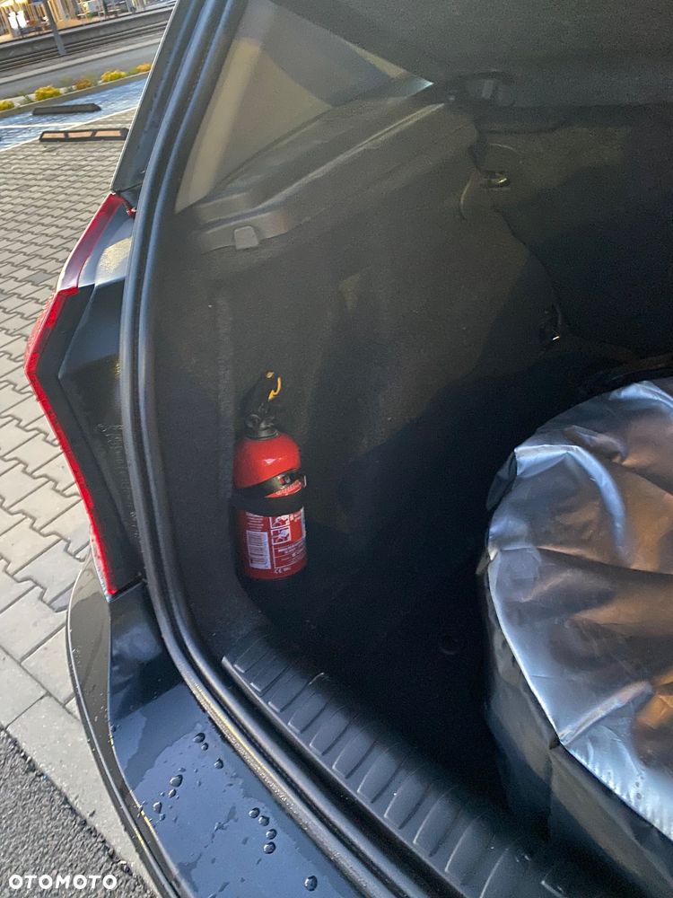 BMW Seria 1 118d DPF - 25