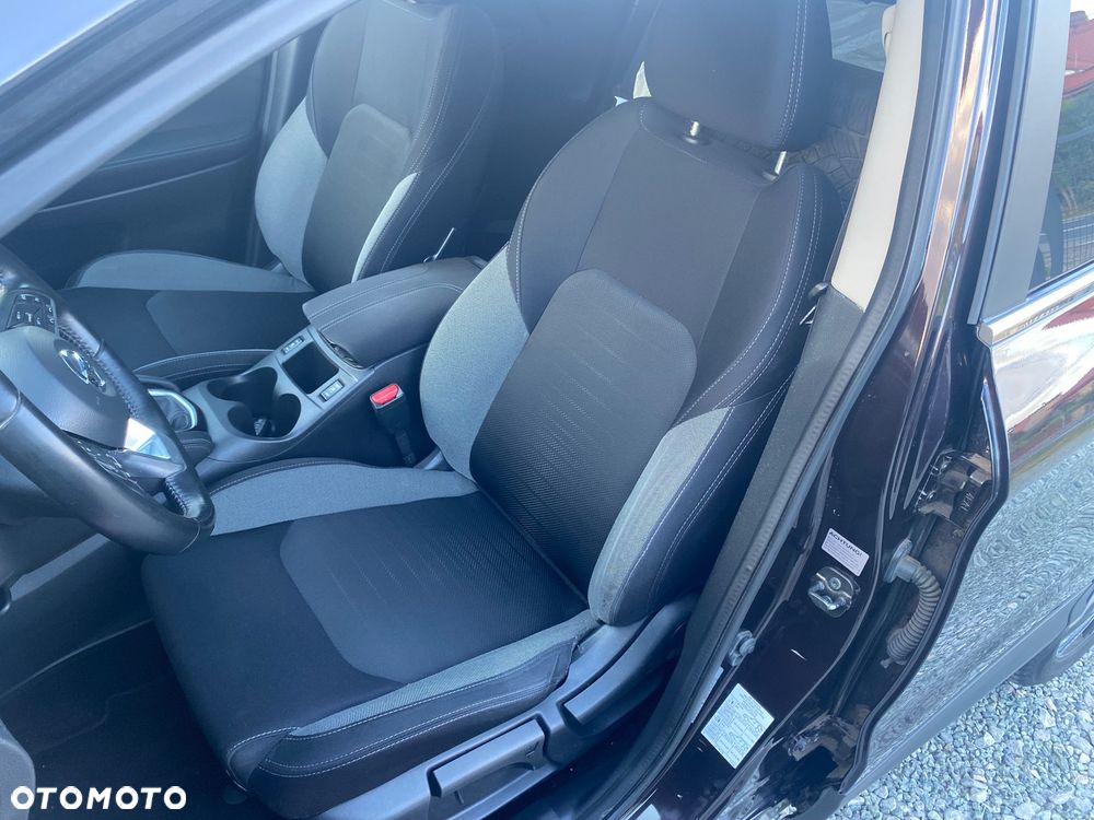 Nissan Qashqai 1.6 DIG-T N-Tec - 23