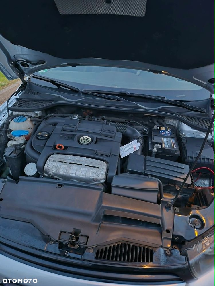 Volkswagen Scirocco 1.4 TSI DSG - 9
