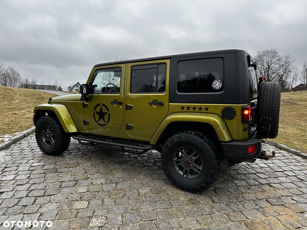 Jeep Wrangler Unlimited 3.8 Sahara - 4