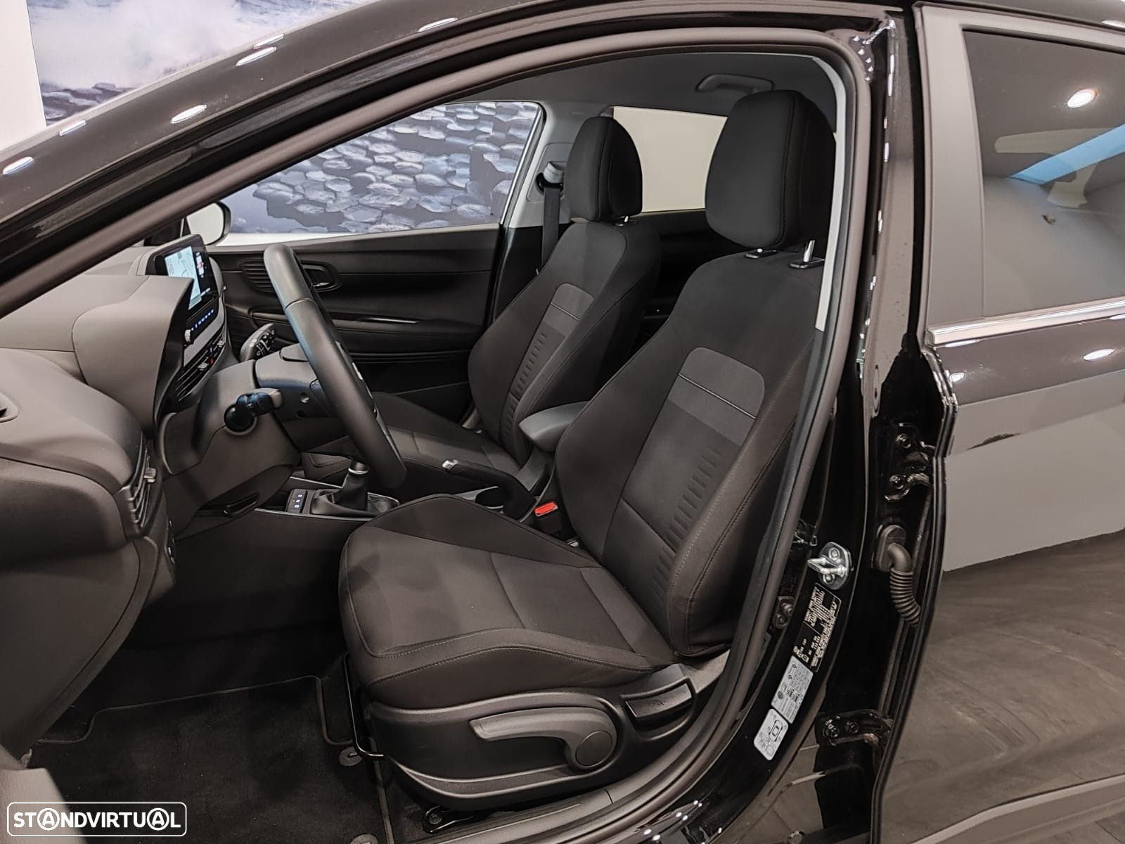 Hyundai Bayon 1.0 T-GDI Premium - 19
