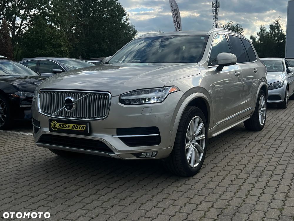 Volvo XC 90 - 5