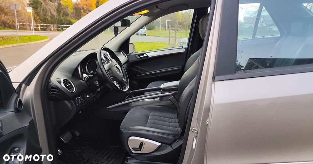 Mercedes-Benz ML - 5