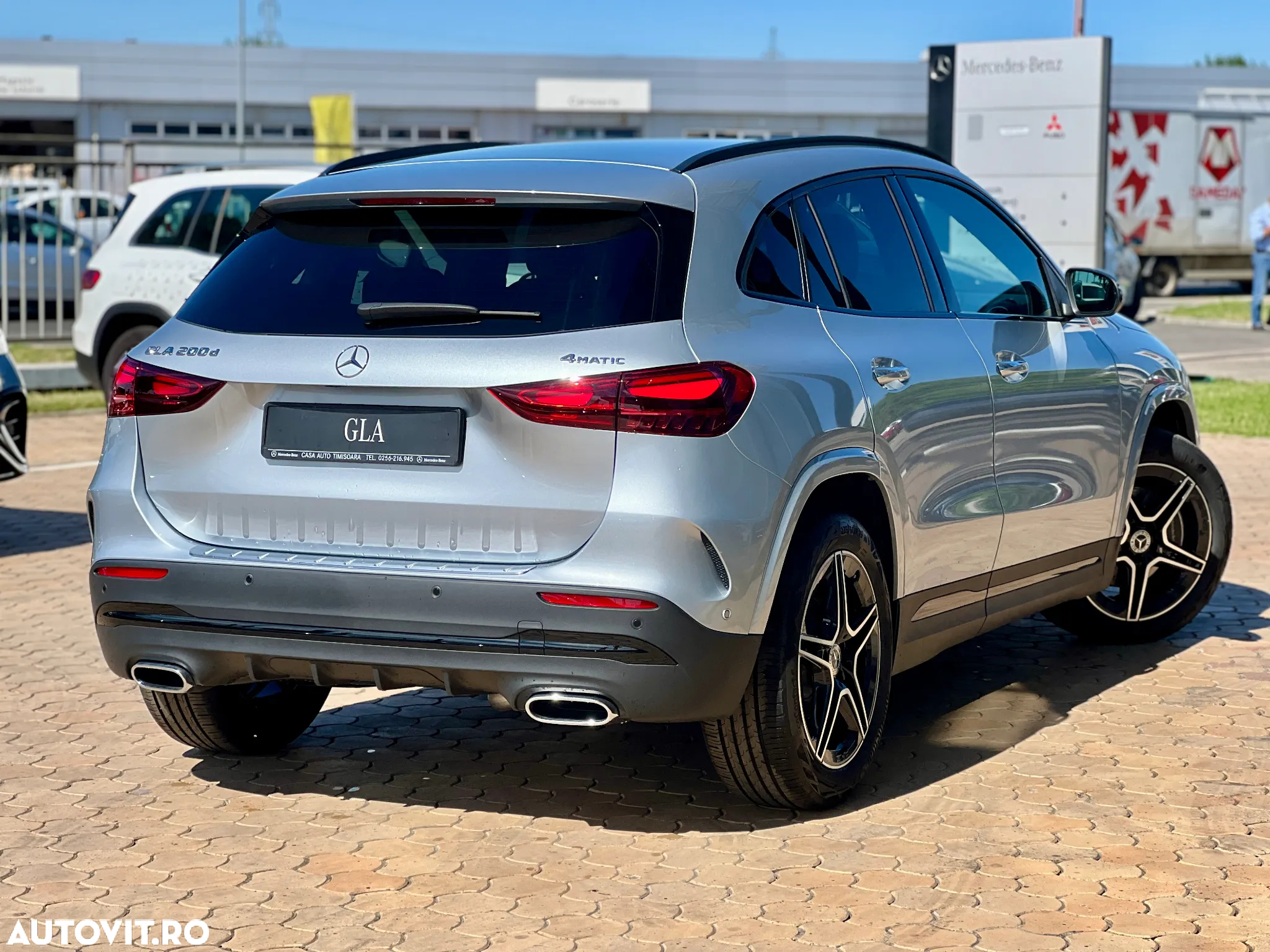 Mercedes-Benz GLA 200 d 4MATIC Aut. - 5