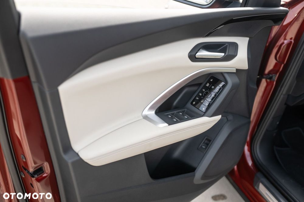Audi Q5 Sportback - 17