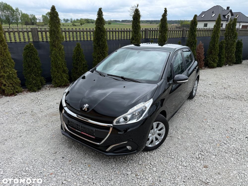 Peugeot 208 - 3