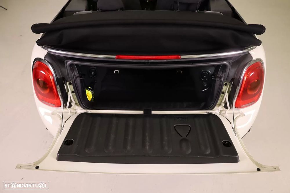 MINI Cabrio One - 21