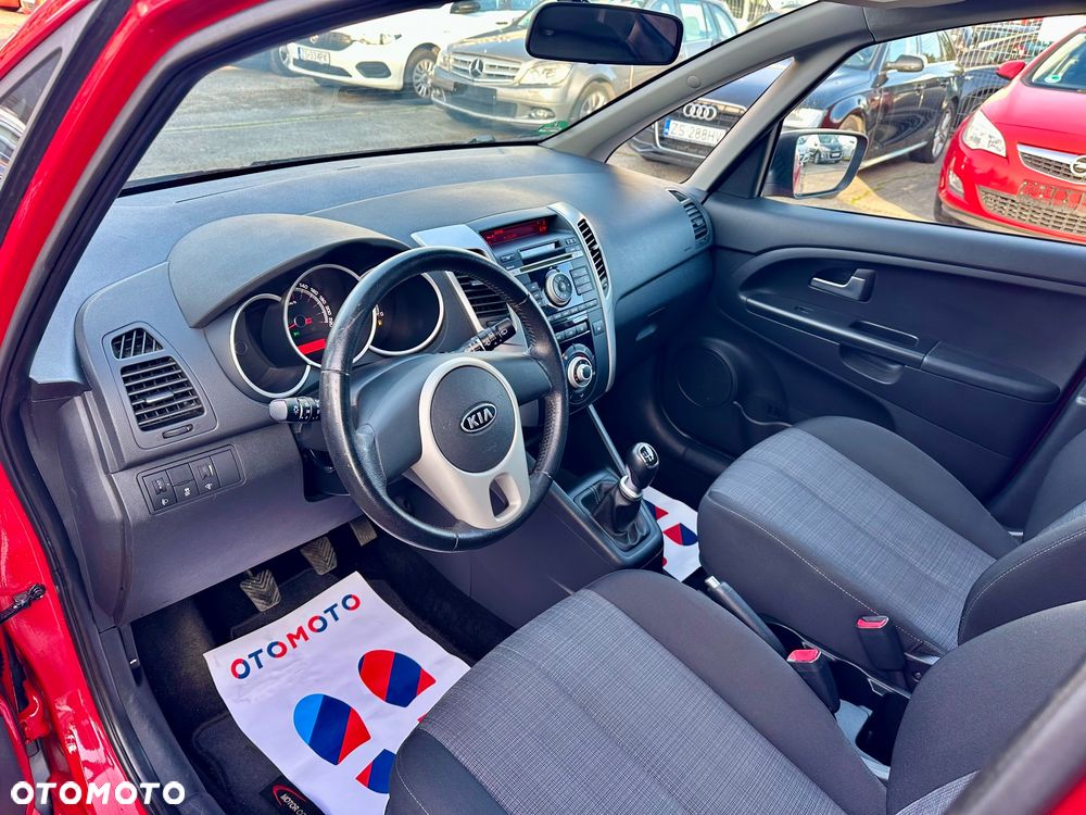 Kia Venga 1.4 CVVT Business Line - 12