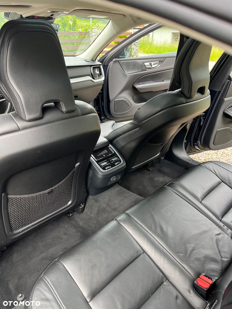 Volvo S60 T5 AWD Inscription - 8