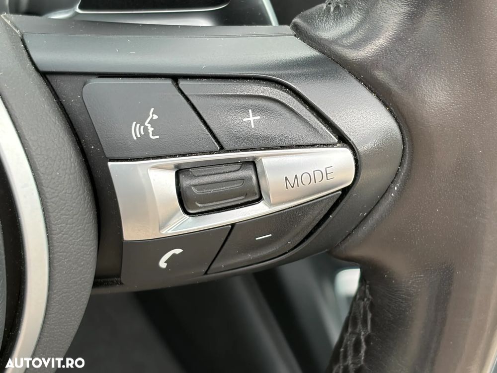 BMW Seria 2 220i AT M Sport - 20