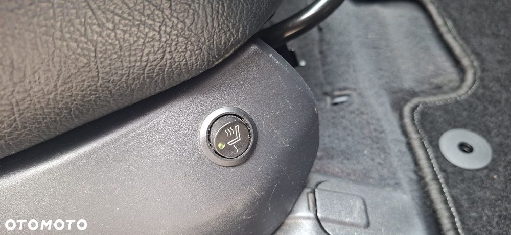 Hyundai Tucson 2.0 2WD GLS - 32