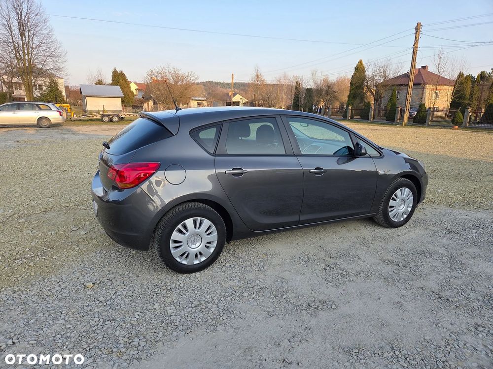 Opel Astra 1.4 Turbo Selection - 6