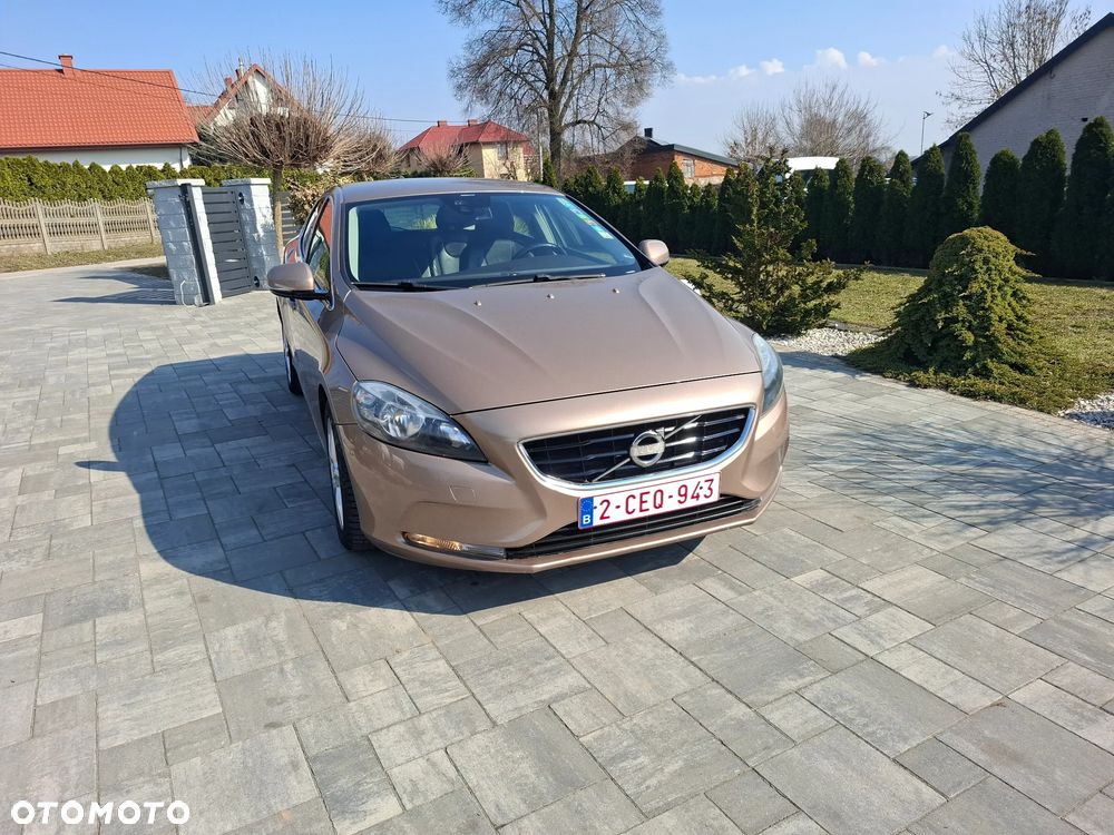 Volvo V40 D2 Kinetic - 16