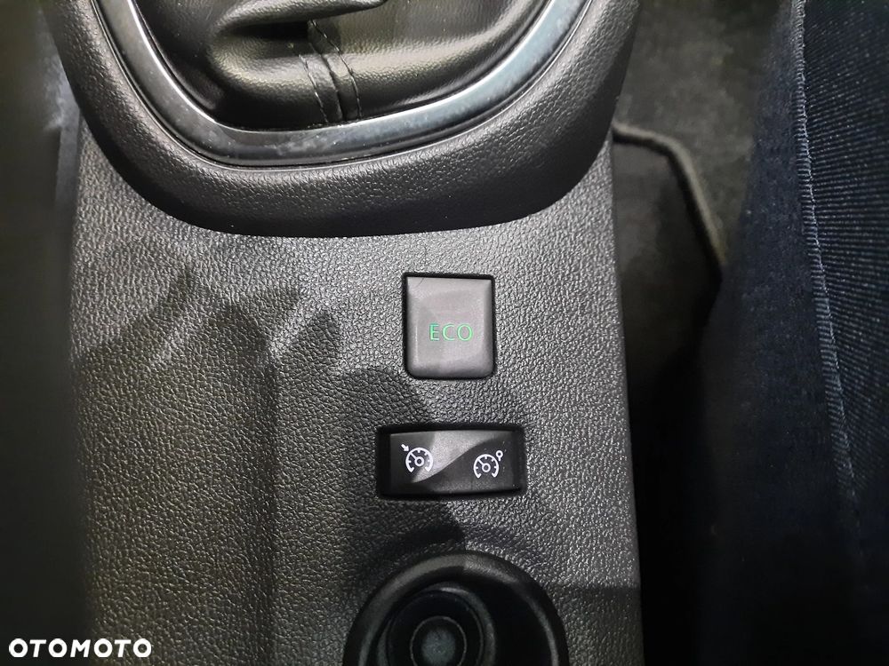 Renault Captur TCe 150 GPF INTENS - 20