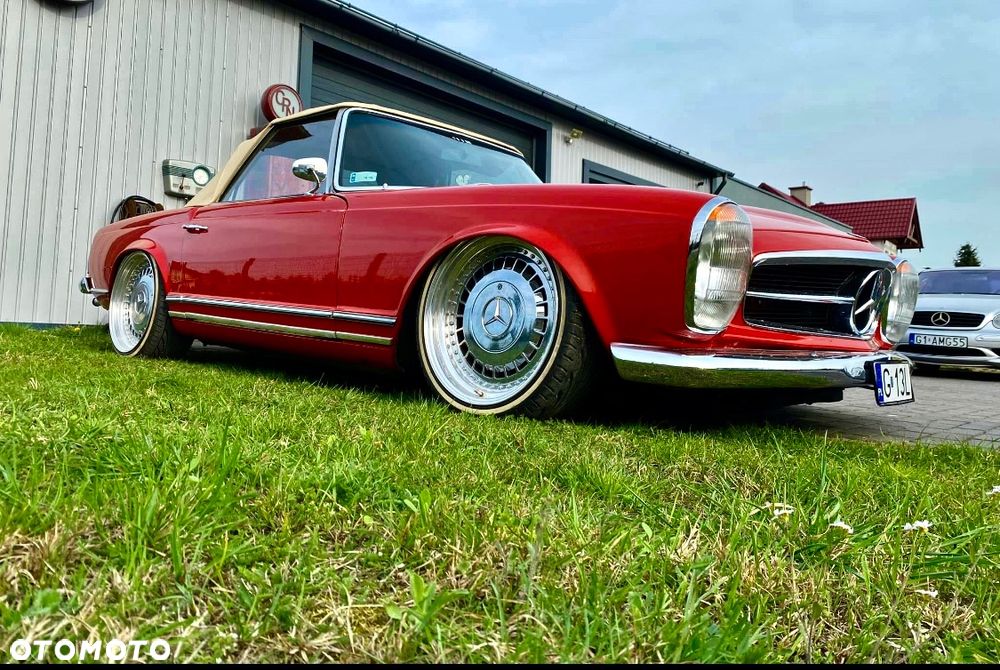 Mercedes-Benz SL - 16