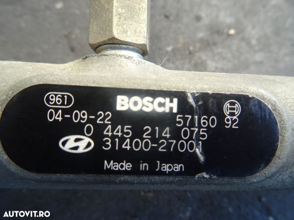 Vand Rampa Injectoare Hyundai Tucson 2.0 CRDI Euro 3 din 2006 cod: 0445214075 - 2
