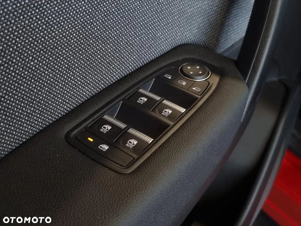 Renault Symbioz 1.3 TCe mHEV Techno - 8