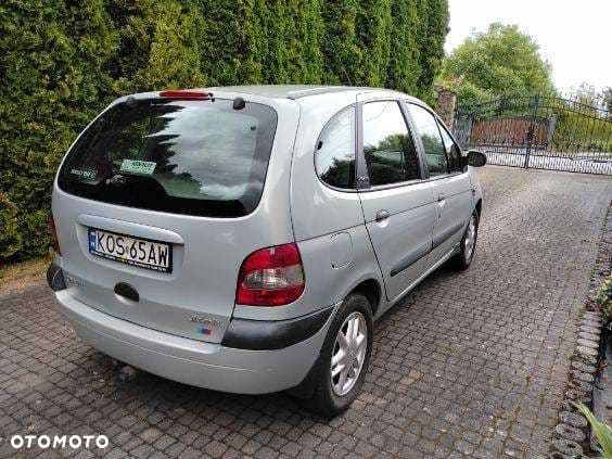 Renault Scenic - 2