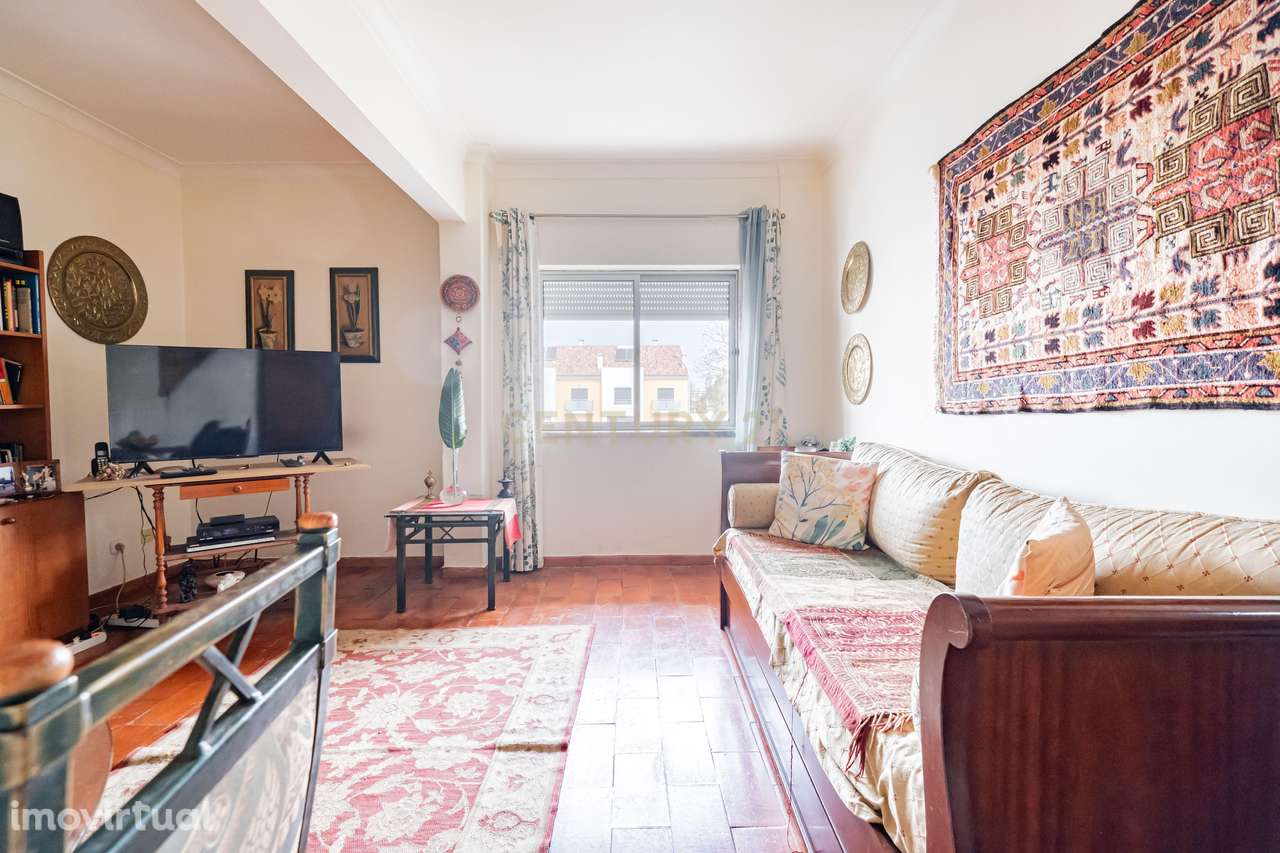 Apartamento T1 para Investimento no centro de Palmela - Grande imagem: 2/24