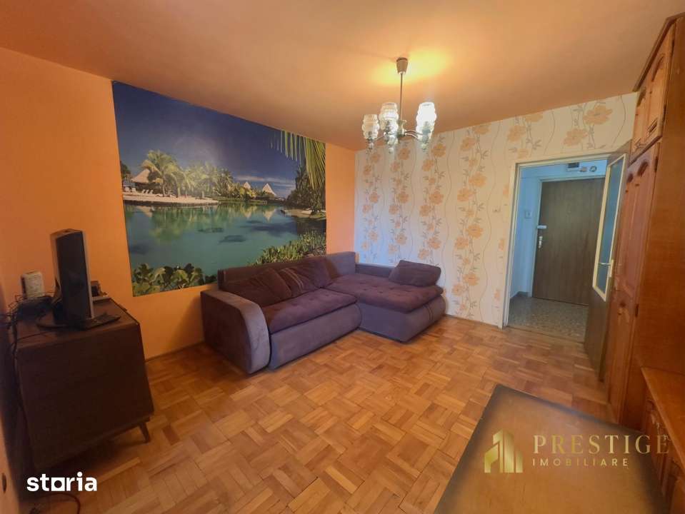 Garsoniera tip D de inchiriat pe str.Aluminei, zona Rogerius-Oradea — fotografia 1