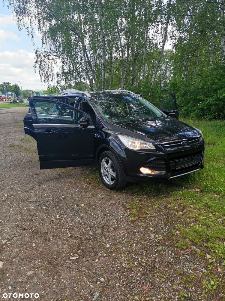 Ford Kuga - 1