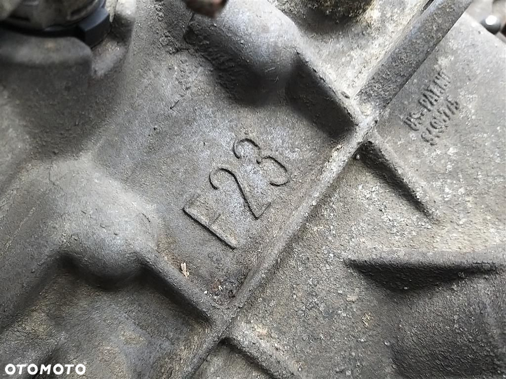 Skrzynia biegów Manualna Opel Astra II G BERTONE 2.2B 145KM F23 C395 - 3