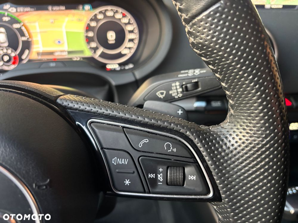 Audi A3 Sportback 1.4 TFSI e-tron S line Sportpaket - 19