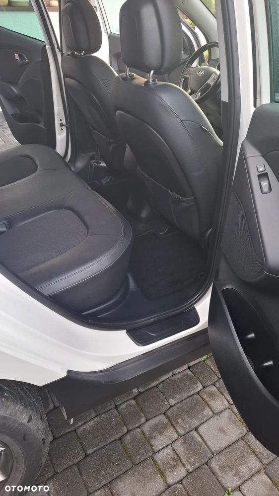 Hyundai ix35 1.7 CRDi Premium 2WD - 23
