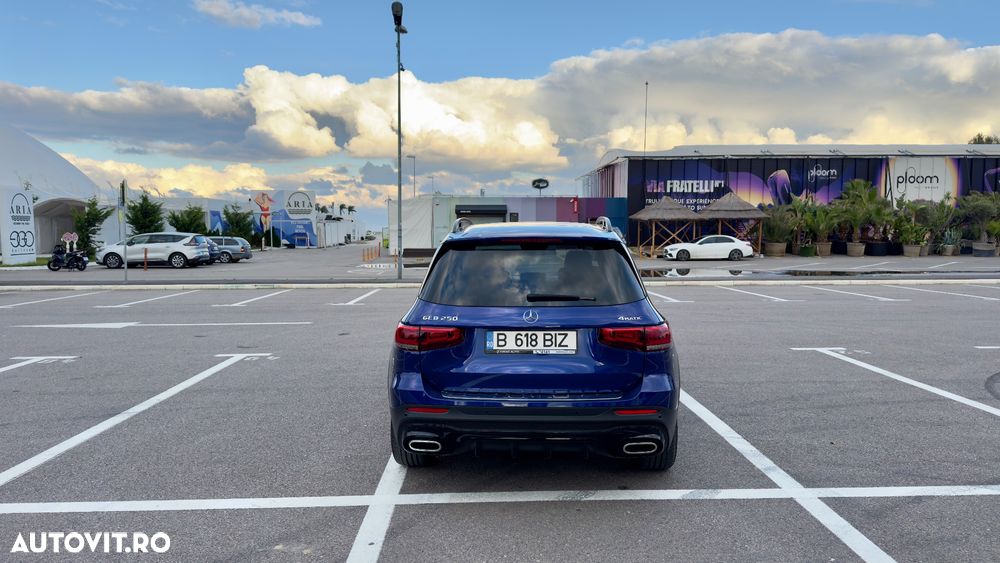 Mercedes-Benz GLB 250 4MATIC Aut. - 7