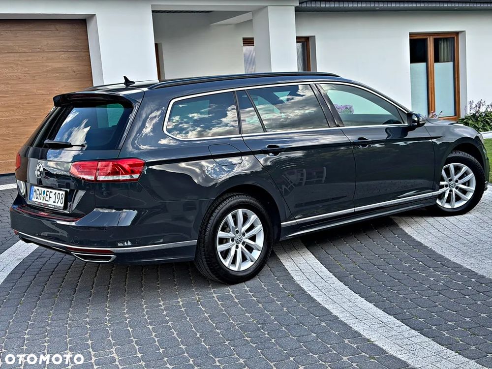 Volkswagen Passat Variant 1.6 TDI (BlueMotion Technology) Comfortline - 8
