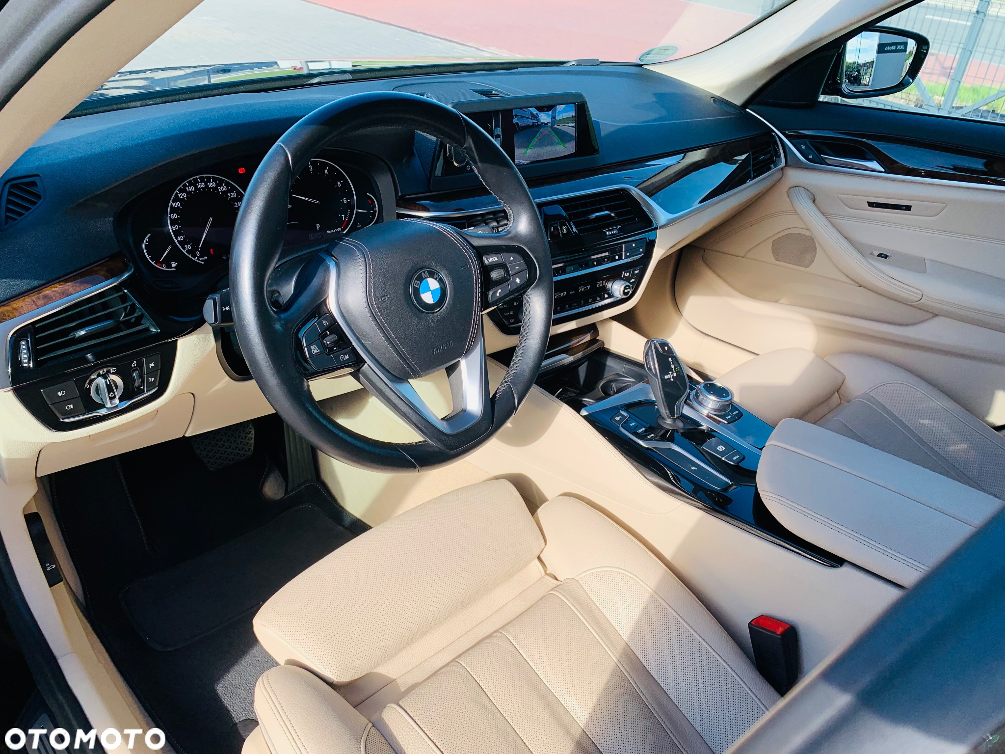 BMW Seria 5 530i GPF xDrive Luxury Line - 25