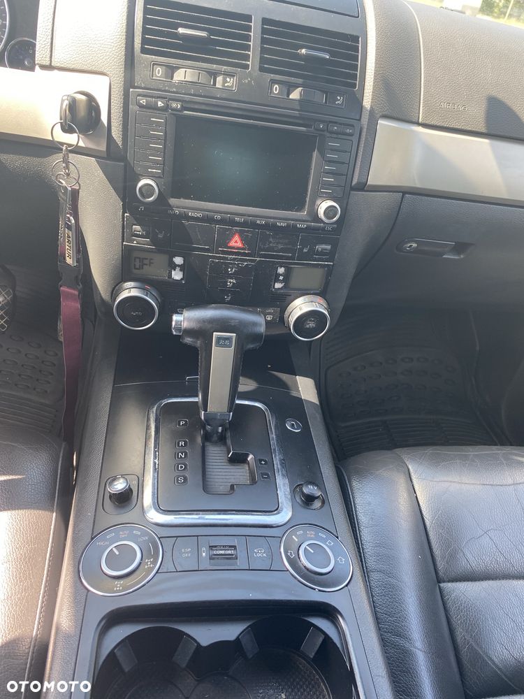 Volkswagen Touareg - 6